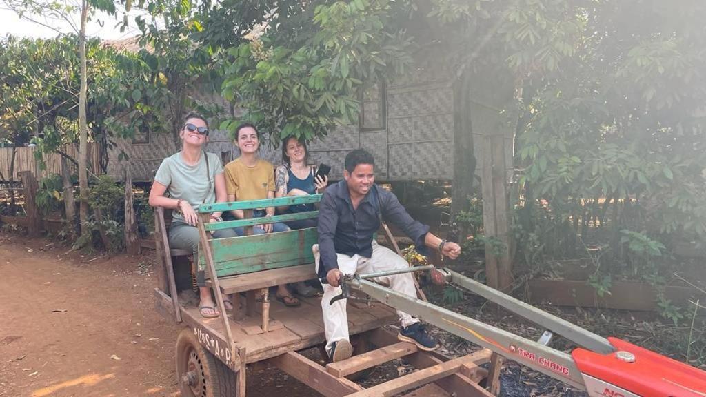 Somphone Homestay Breakfast And Dinner Included Muang Thateng Extérieur photo